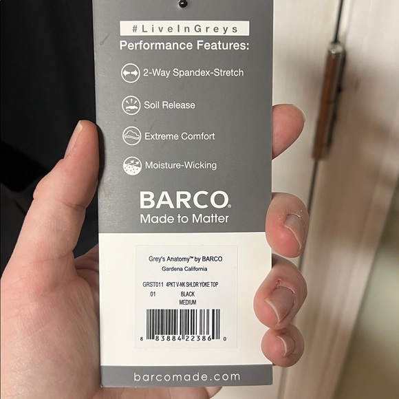 Grey's Anatomy Classic Black Scrub Set - Picture 4 of 4